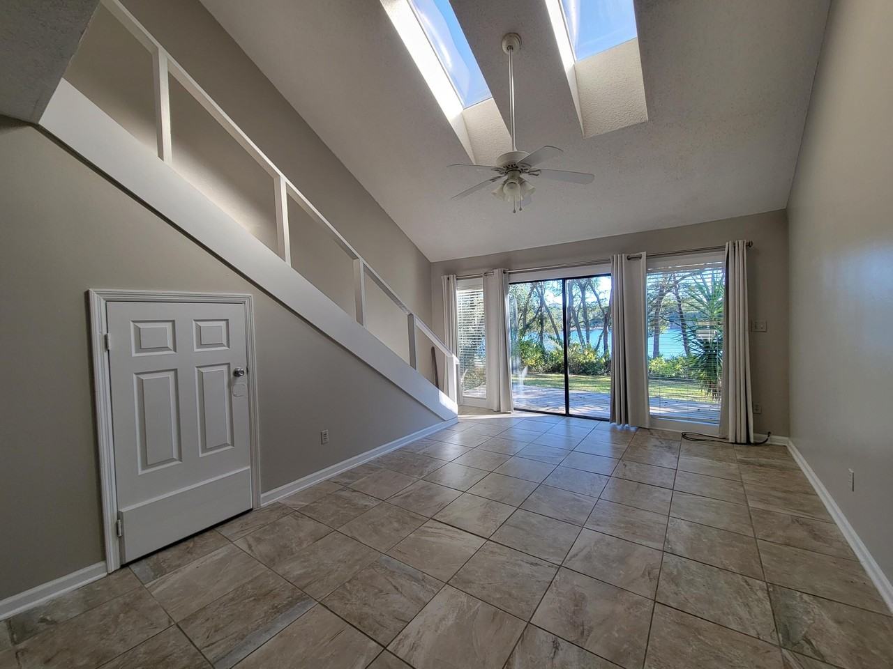 70 Camp Creek Rd N Apt 7 #7 - Photo 2 of 20