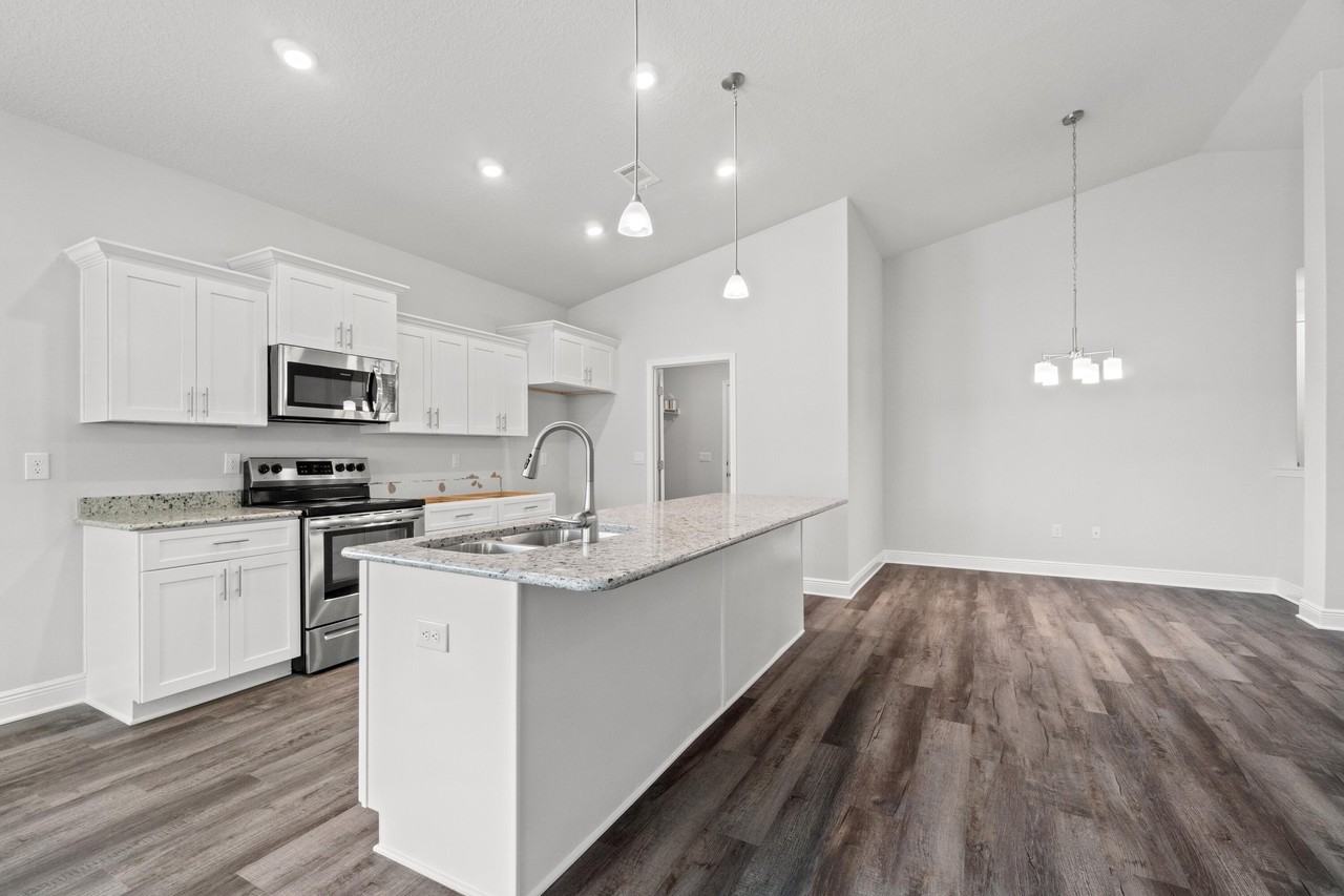 215 Speckled Trout Ln N - Photo 7 of 35