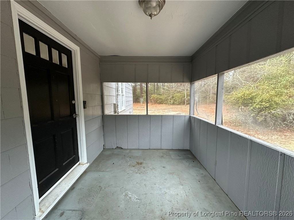 1518 Stansfield Dr - Photo 2 of 12