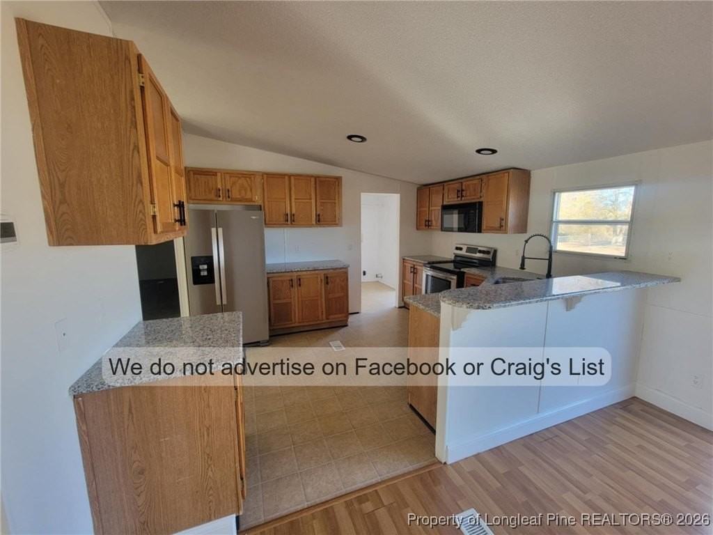 910 Blue Rd - Photo 4 of 12