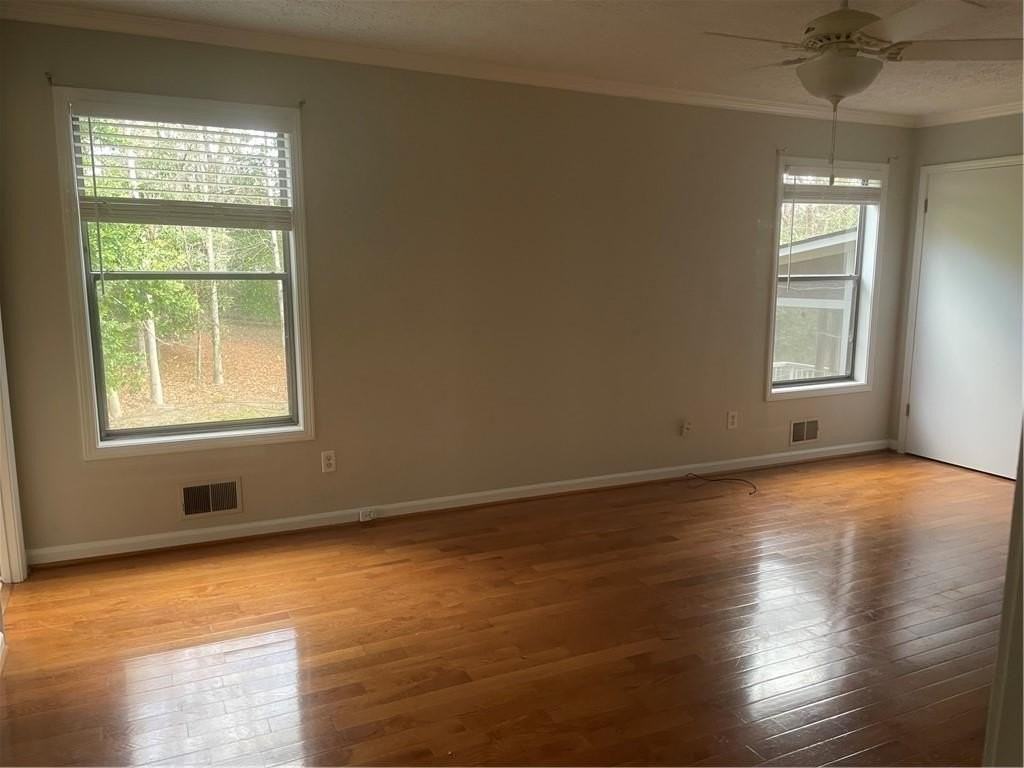 516 Faith St Nw - Photo 7 of 15