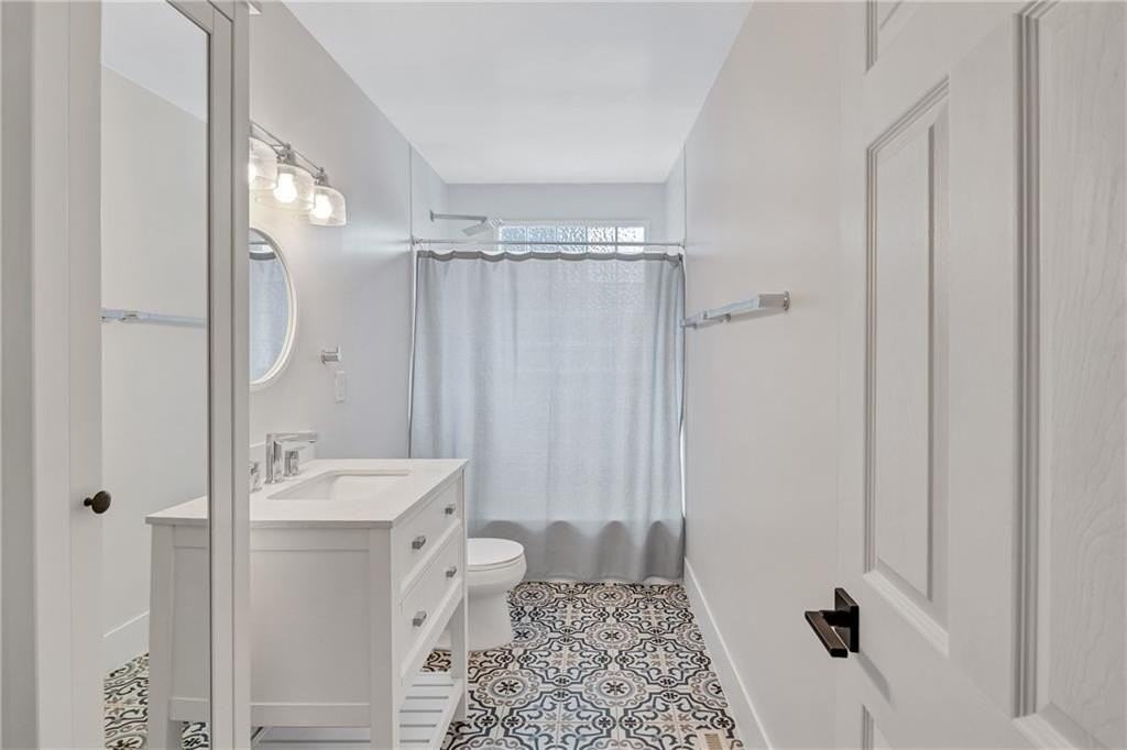 5045 Chestnut Forest Ln - Photo 3 of 25