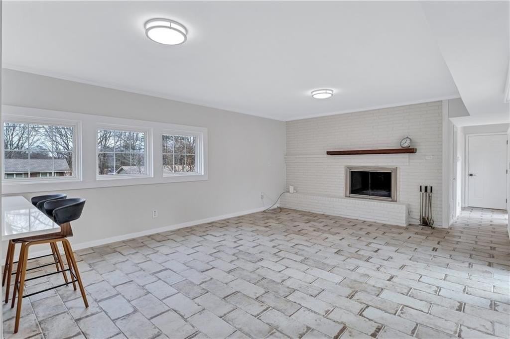 5045 Chestnut Forest Ln - Photo 6 of 25