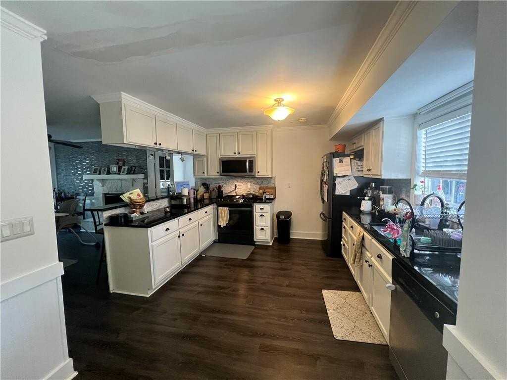 2723 Bob White Trl - Photo 6 of 29