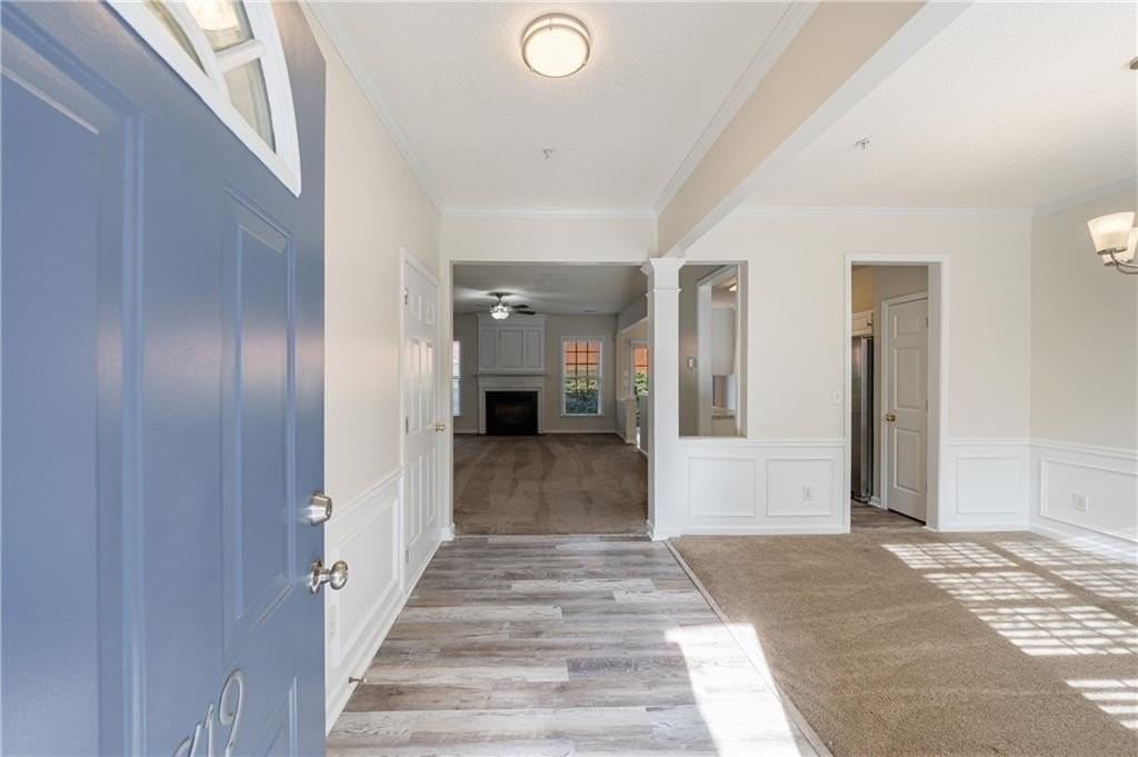 2819 Ashleigh Ln - Photo 3 of 41