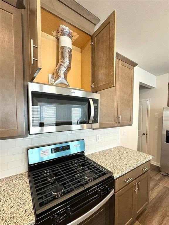 2327 Whitworth St - Photo 5 of 20