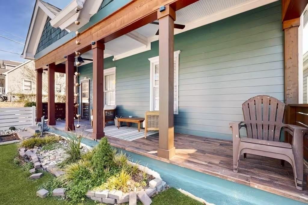 153 Randolph St Ne Unit A #A - Photo 3 of 26