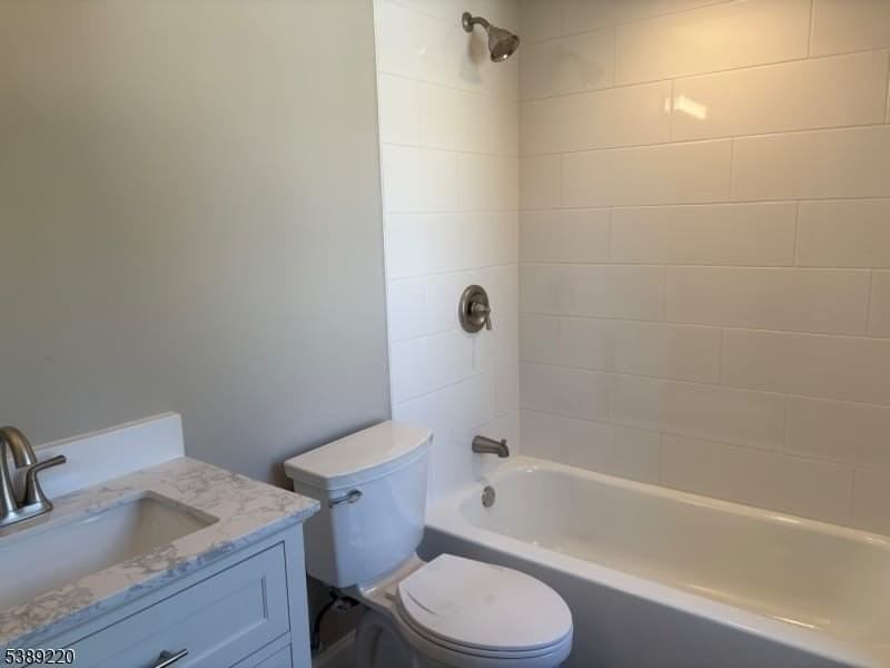 428 Highland Ave - Photo 6 of 13