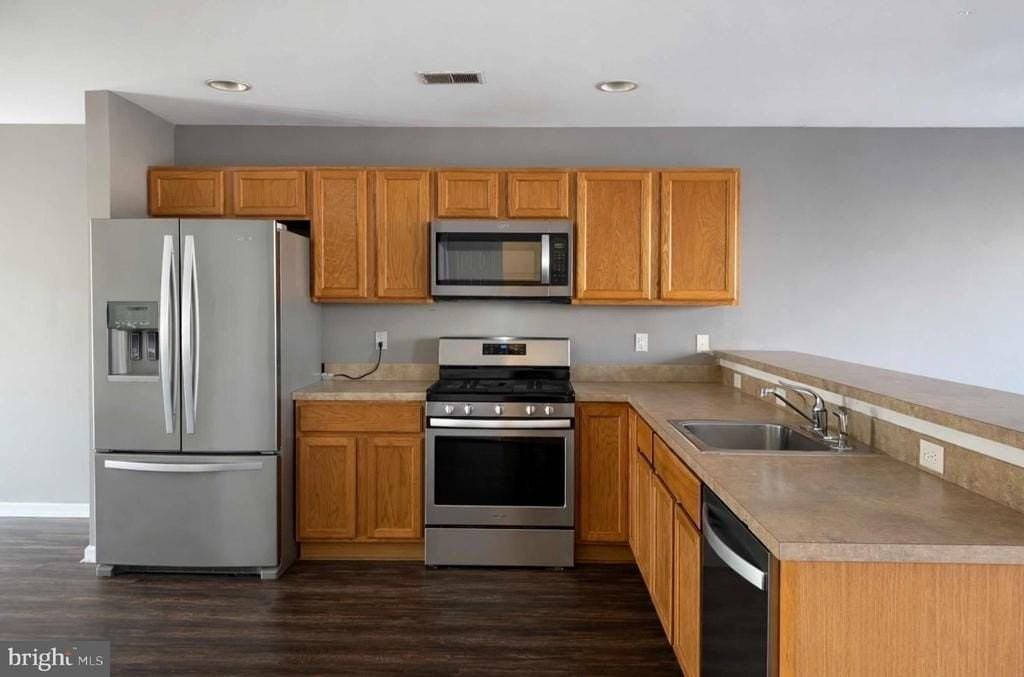 107 Jamestown Blvd - Photo 5 of 16