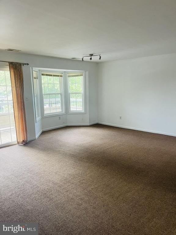 119 Acadia Ct #5 - Photo 3 of 12