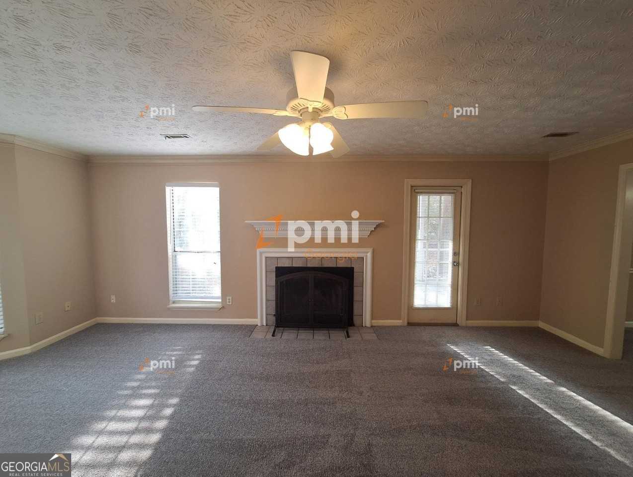 160 Braelinn Ct - Photo 5 of 22