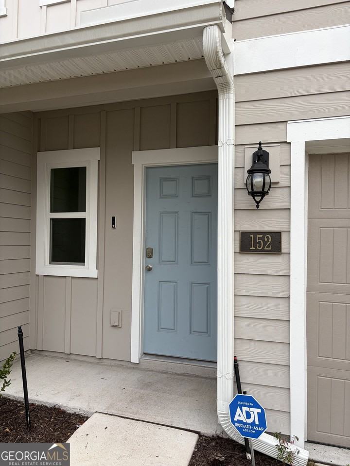 152 Deep Bay Cir - Photo 2 of 37