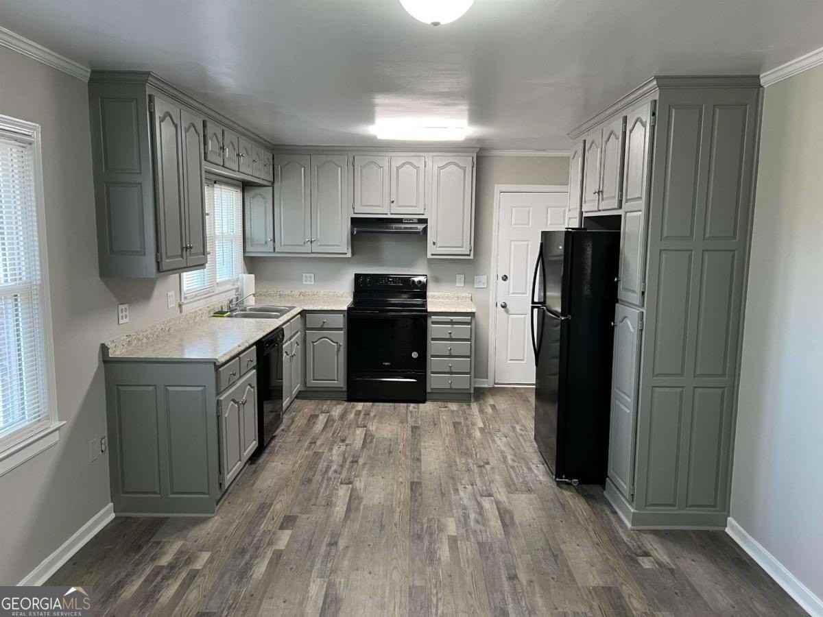 60 Azalea Dr - Photo 2 of 7