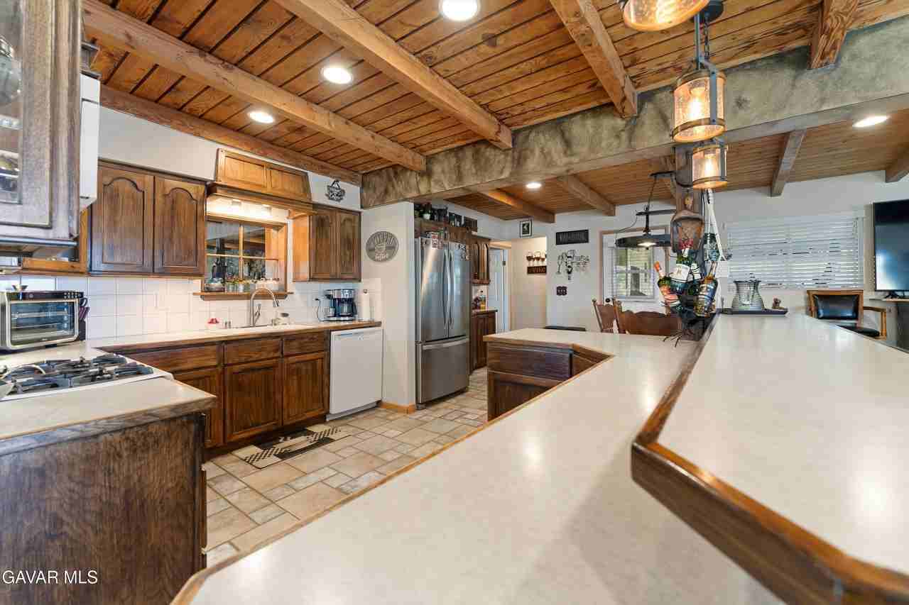 42409 12th St W - Photo 5 of 20