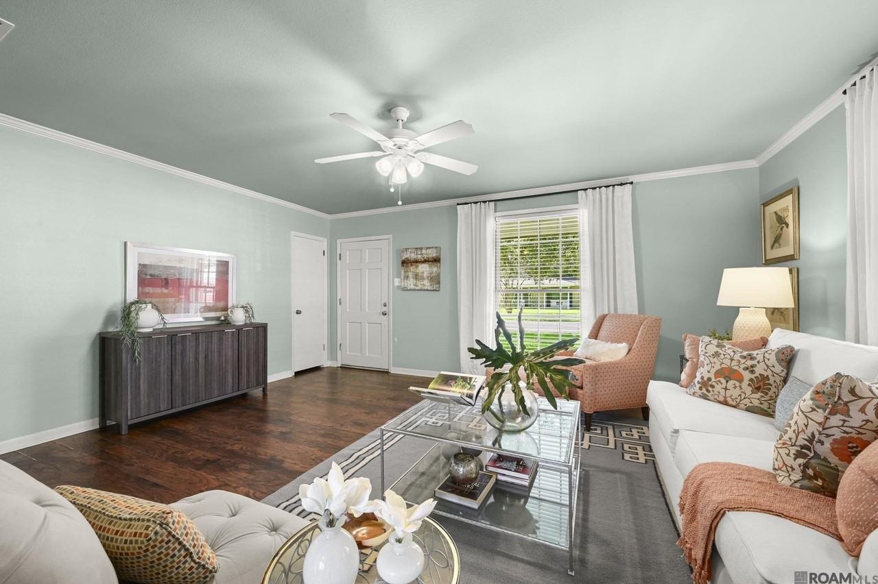 640 Maxine Dr - Photo 5 of 22