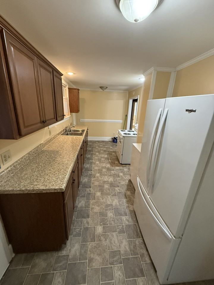 278 Thomas Mock Rd #1 - Photo 4 of 9