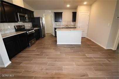 12964 Runway Ave - Photo 2 of 8