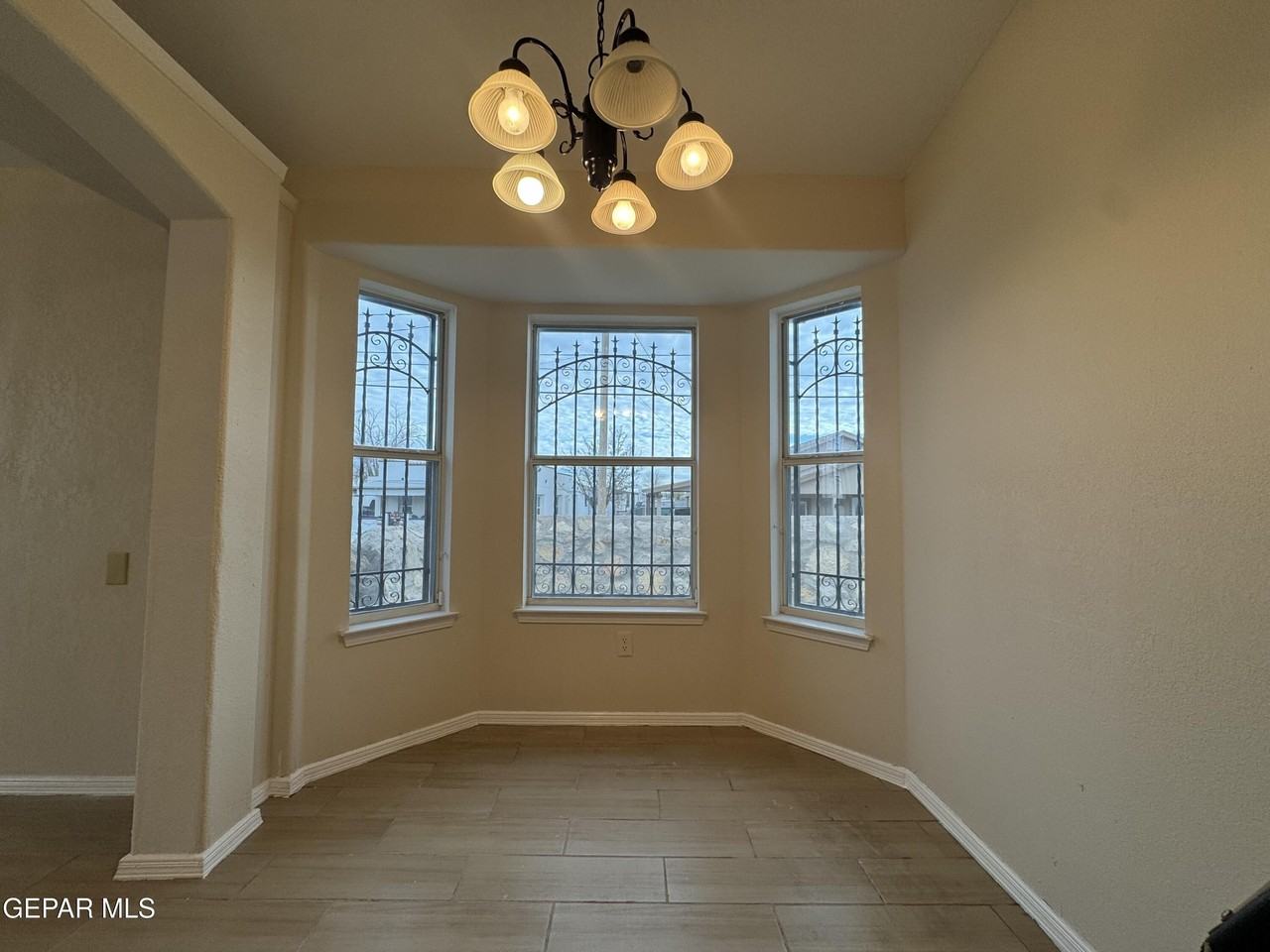 13098 Oscar Chacon - Photo 6 of 13