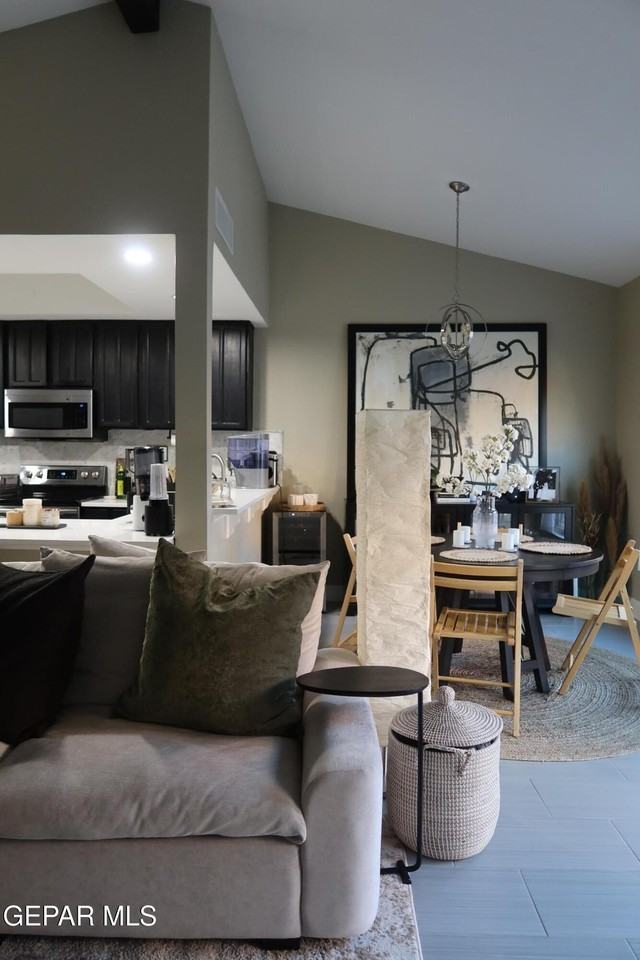 4614 N Stanton St Apt G49 #G49 - Photo 6 of 15