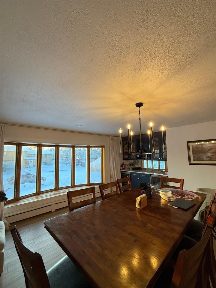 2514 Riverview Dr - Photo 5 of 21