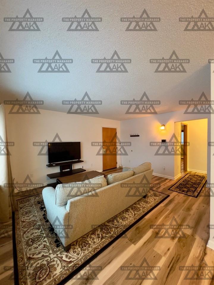 79 Slater Dr - Photo 5 of 11