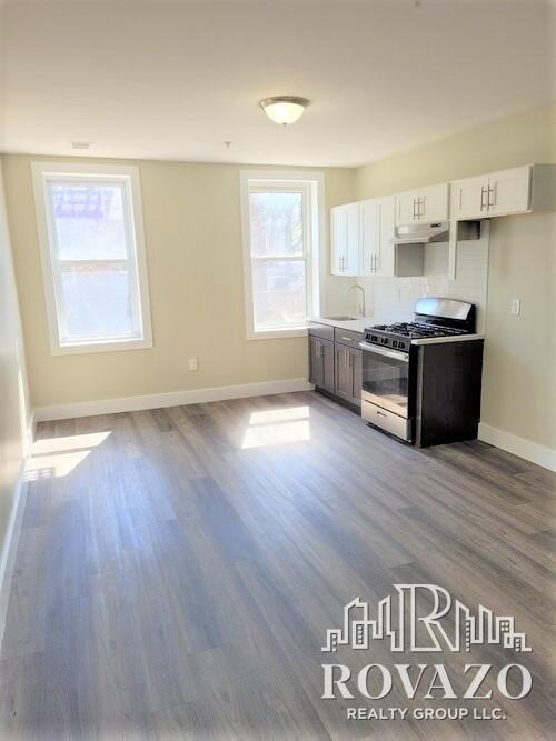 175 Munn Ave - Photo 2 of 6