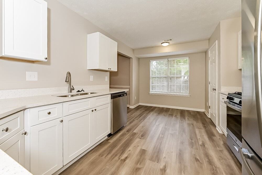 1189 Arbor Stream Ct - Photo 6 of 17