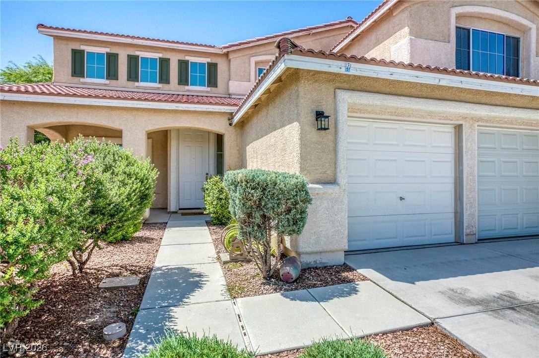 6519 Giant Oak St - Photo 2 of 26