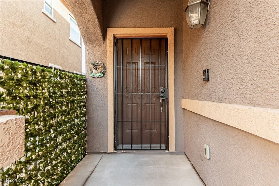 788 Forest Peak St - Photo 4 of 50