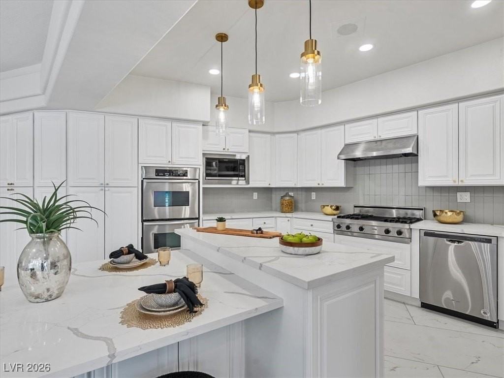 21 Sawgrass Ct - Photo 7 of 50