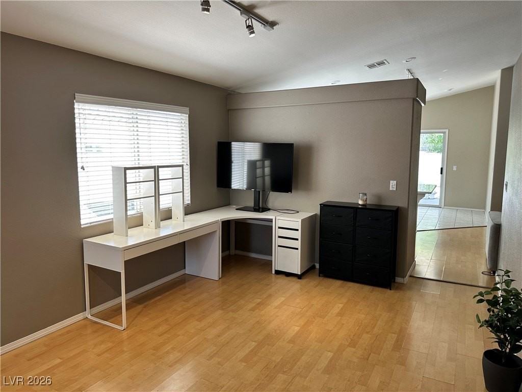 1837 Vista Pointe Ave - Photo 6 of 18