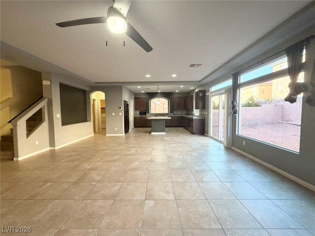 6330 Tomahawk Mill Ct - Photo 5 of 23