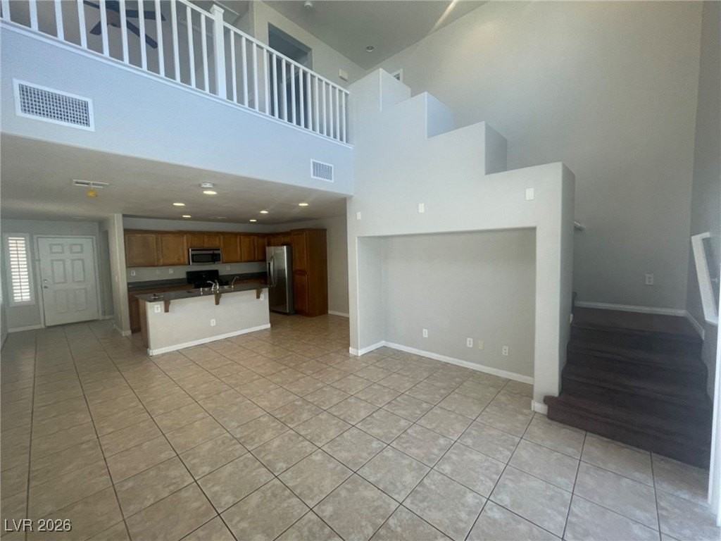 5846 W Agate Ave - Photo 5 of 36