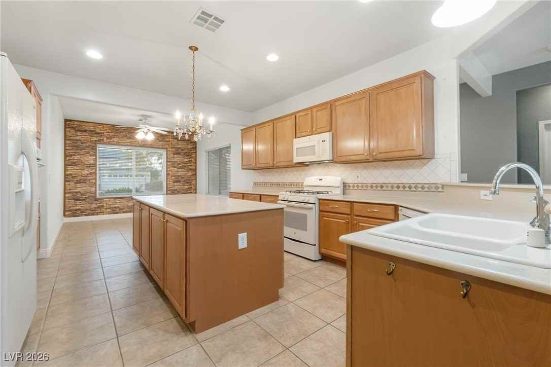 3409 Lapwing Dr - Photo 5 of 27