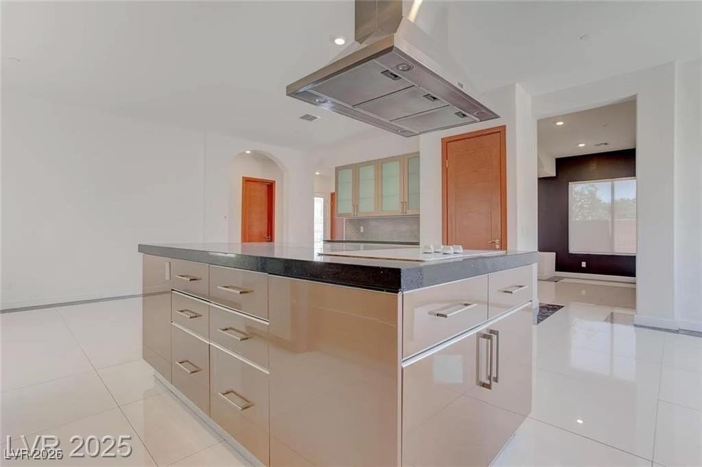 2550 Regency Cove Ct - Photo 5 of 50