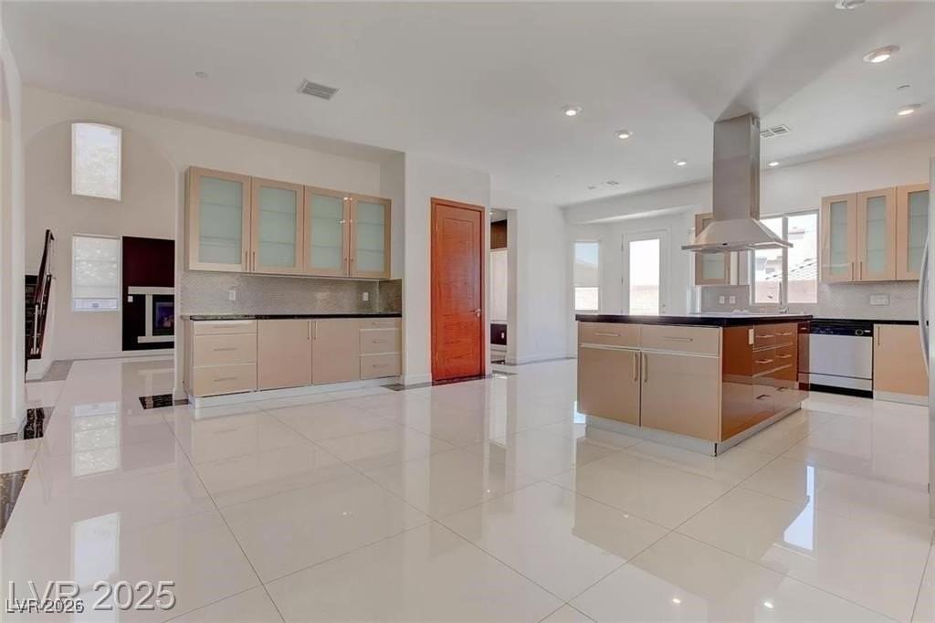 2550 Regency Cove Ct - Photo 7 of 50