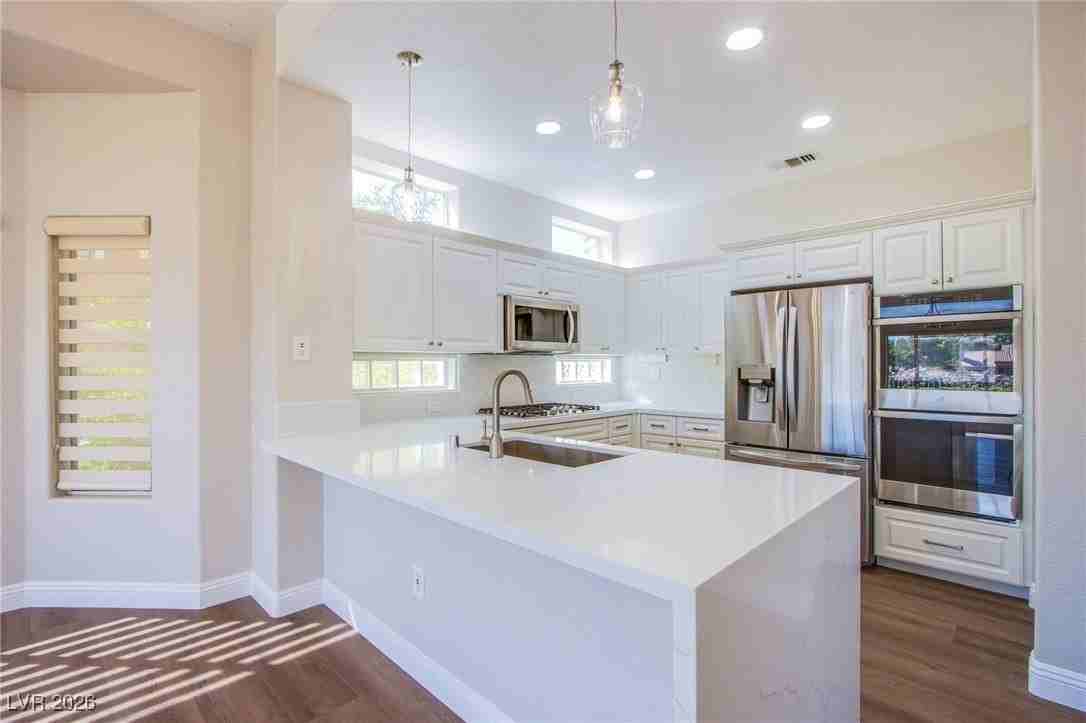 2660 Crown Ridge Dr - Photo 4 of 50