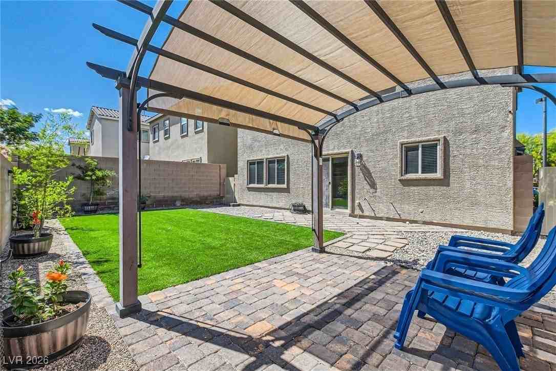 9137 Sea Mink Ave - Photo 2 of 27