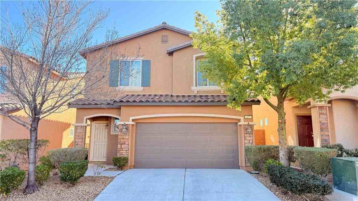 427 Imperial Topaz Rd - Photo 3 of 39