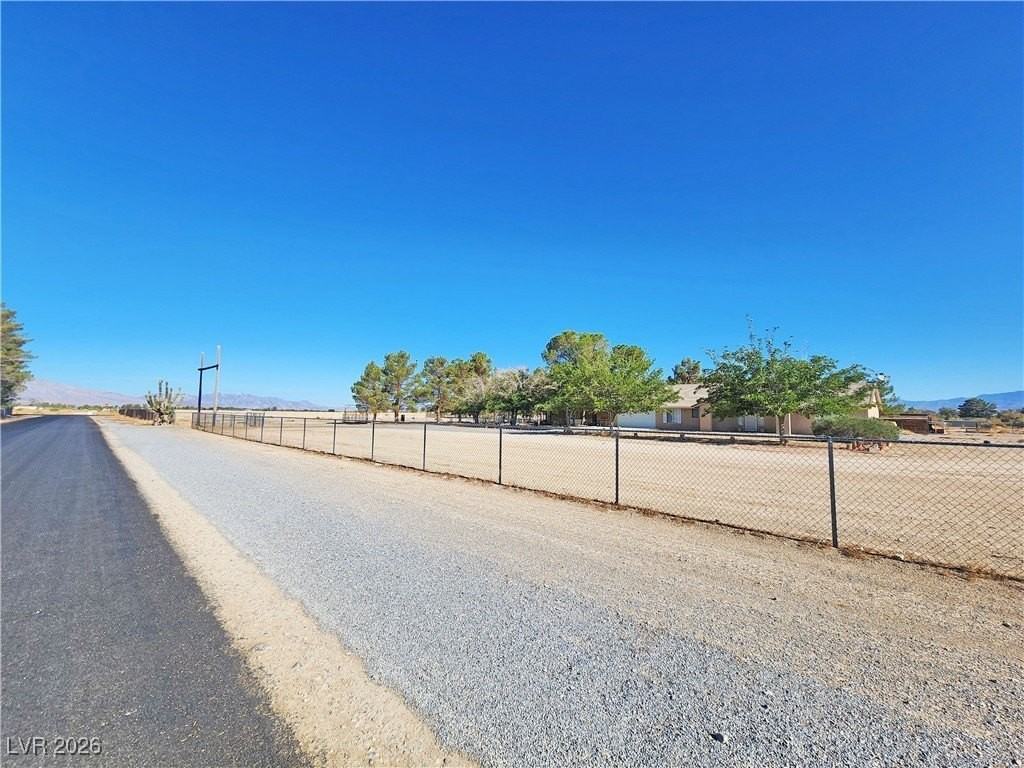 3120 Easy St - Photo 5 of 50