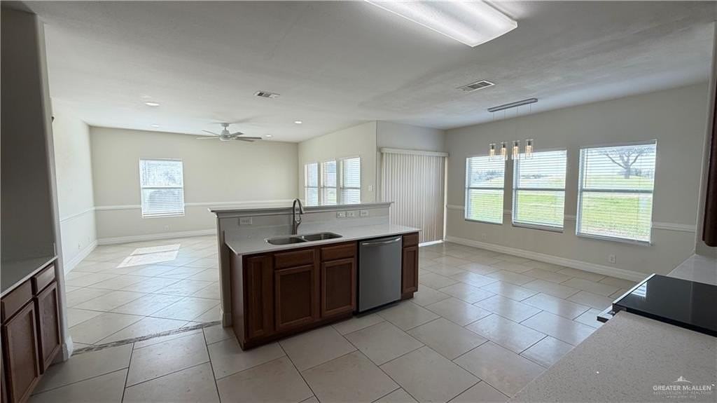 3550 Los Lagos Dr - Photo 6 of 24