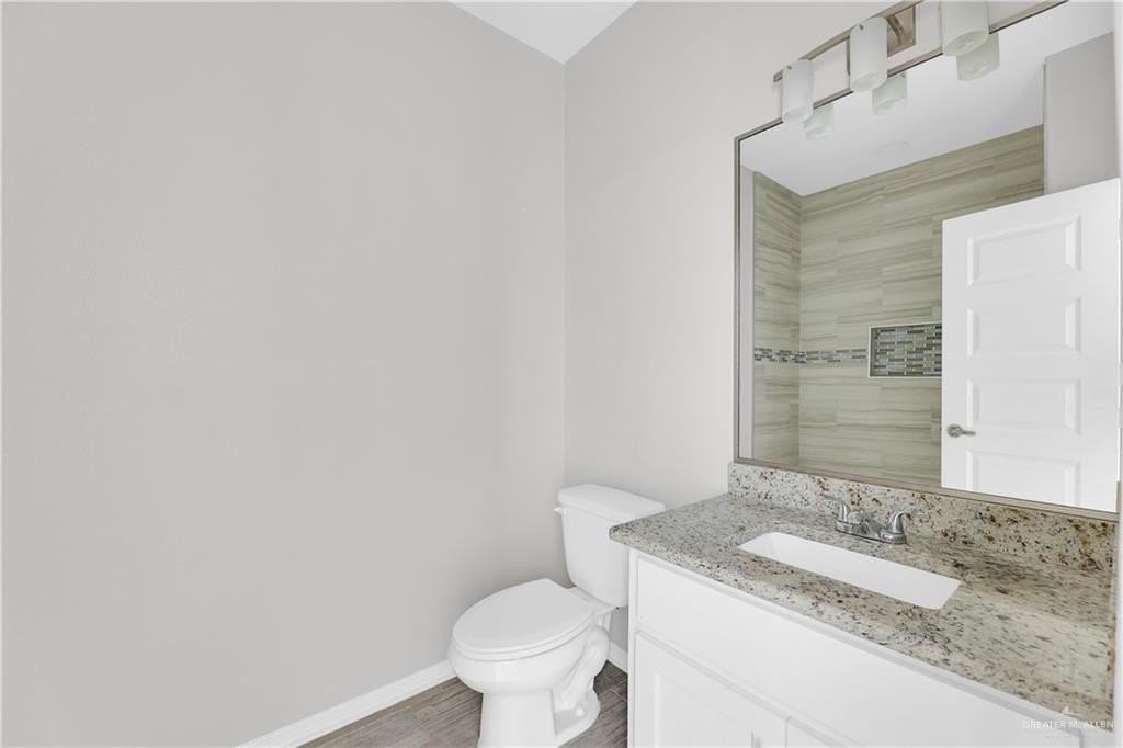 5101 N Winona Dr #3 - Photo 7 of 12