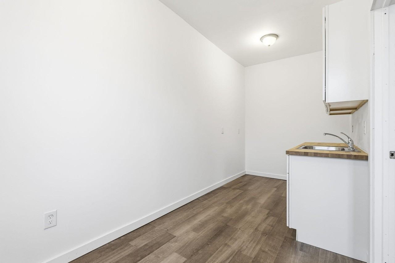 3295 Rochester St Unit 1 #1 - Photo 6 of 9