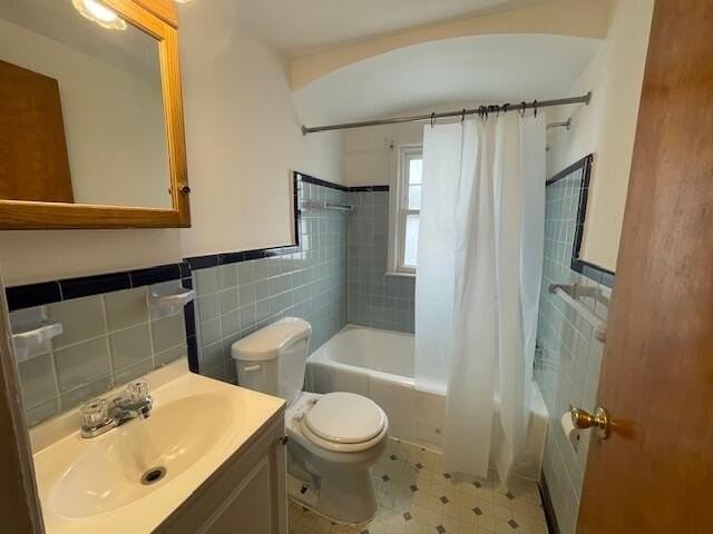 2039 Ewald Cir - Photo 7 of 7