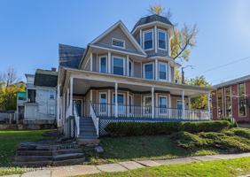 featured image of 802 Quincy Ave