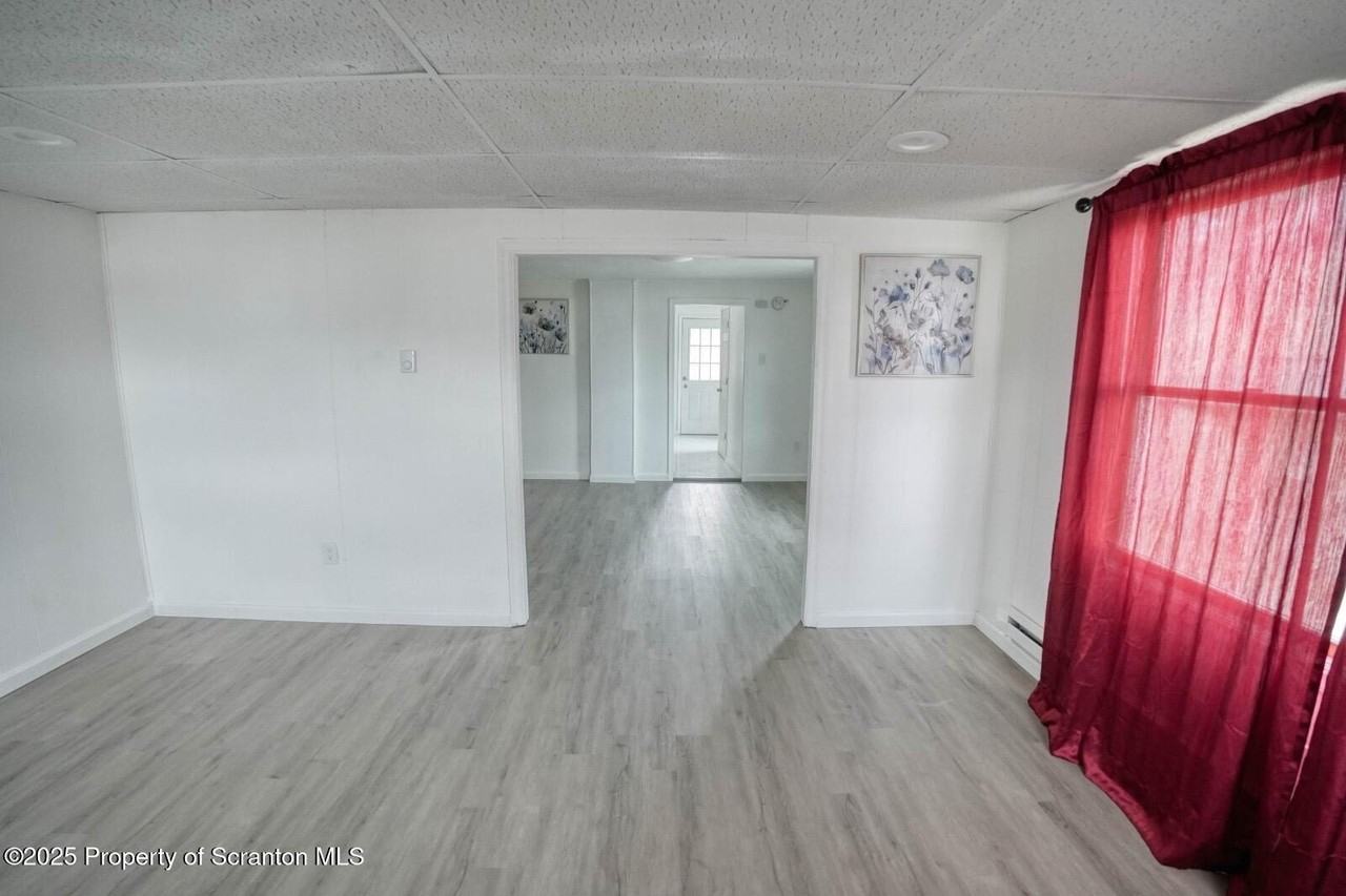 1012 Clearview St - Photo 4 of 25