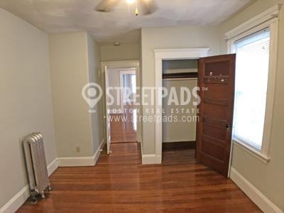 96 Conwell Ave - Photo 7 of 10