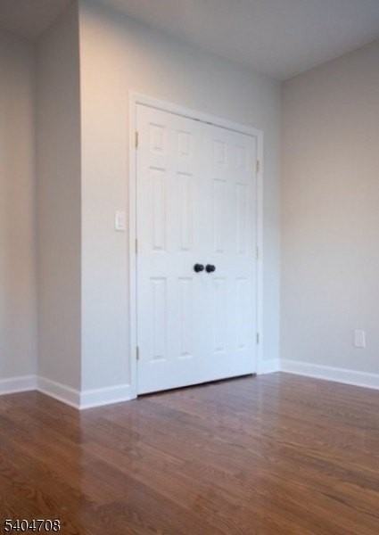 204 Harrison St - Photo 5 of 8