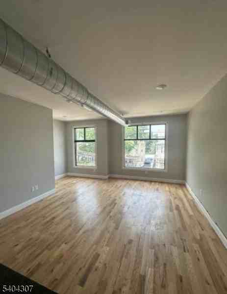 619 E 26th St #201 - Photo 2 of 12