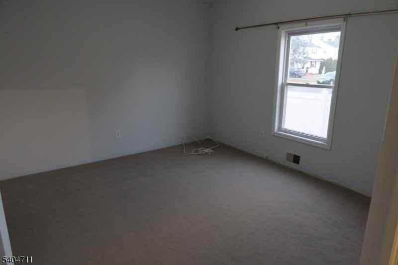 173 E 54th St - Photo 6 of 13